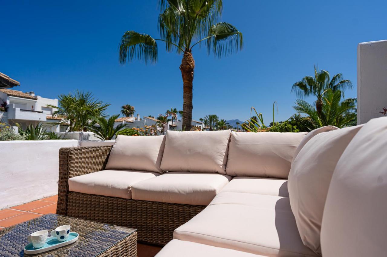 Costalita Beach Apartment เอสเตโปนา ภายนอก รูปภาพ