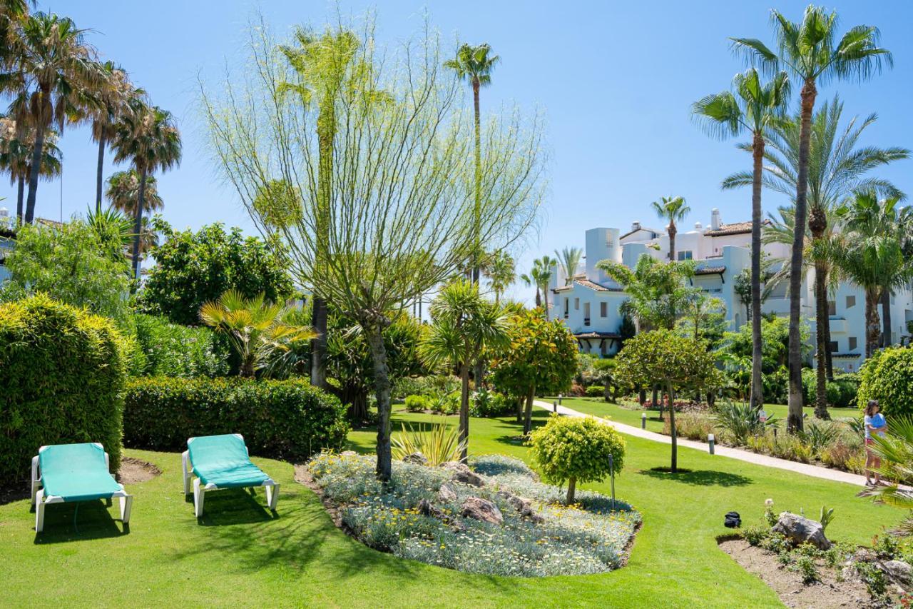 Costalita Beach Apartment เอสเตโปนา ภายนอก รูปภาพ